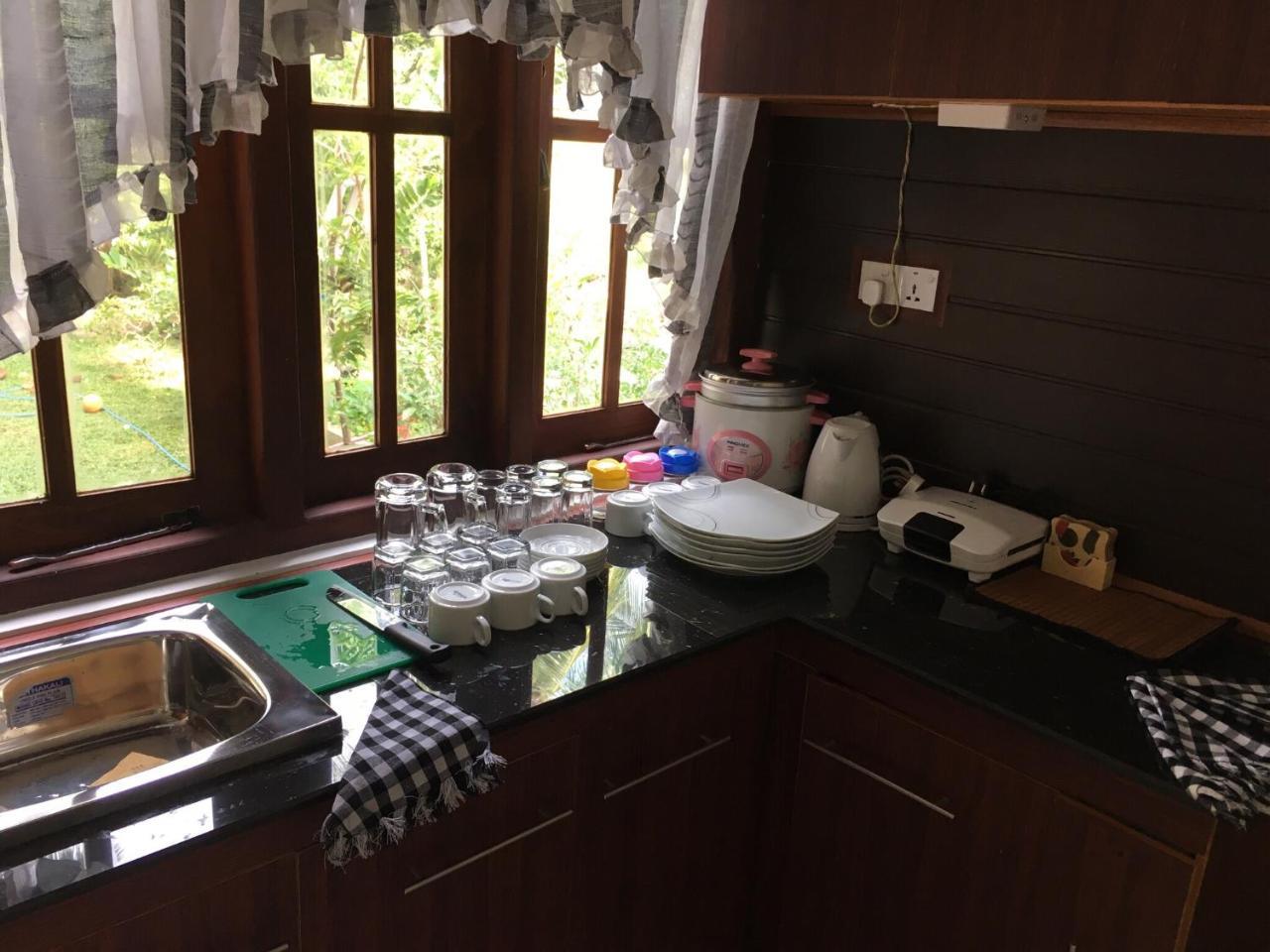Aroma Villa Homestay Cidade Antiga de Polonnaruva Exterior foto
